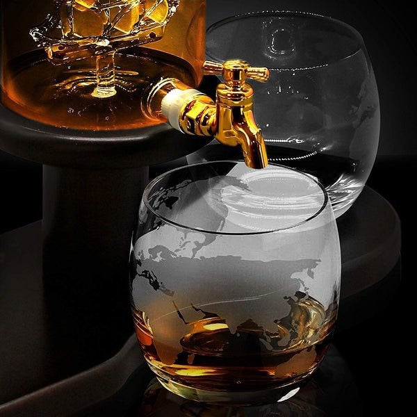 Home Bar Wine & Whiskey Aerator Set with Whiskey Glasses, Elegant Decanter Design